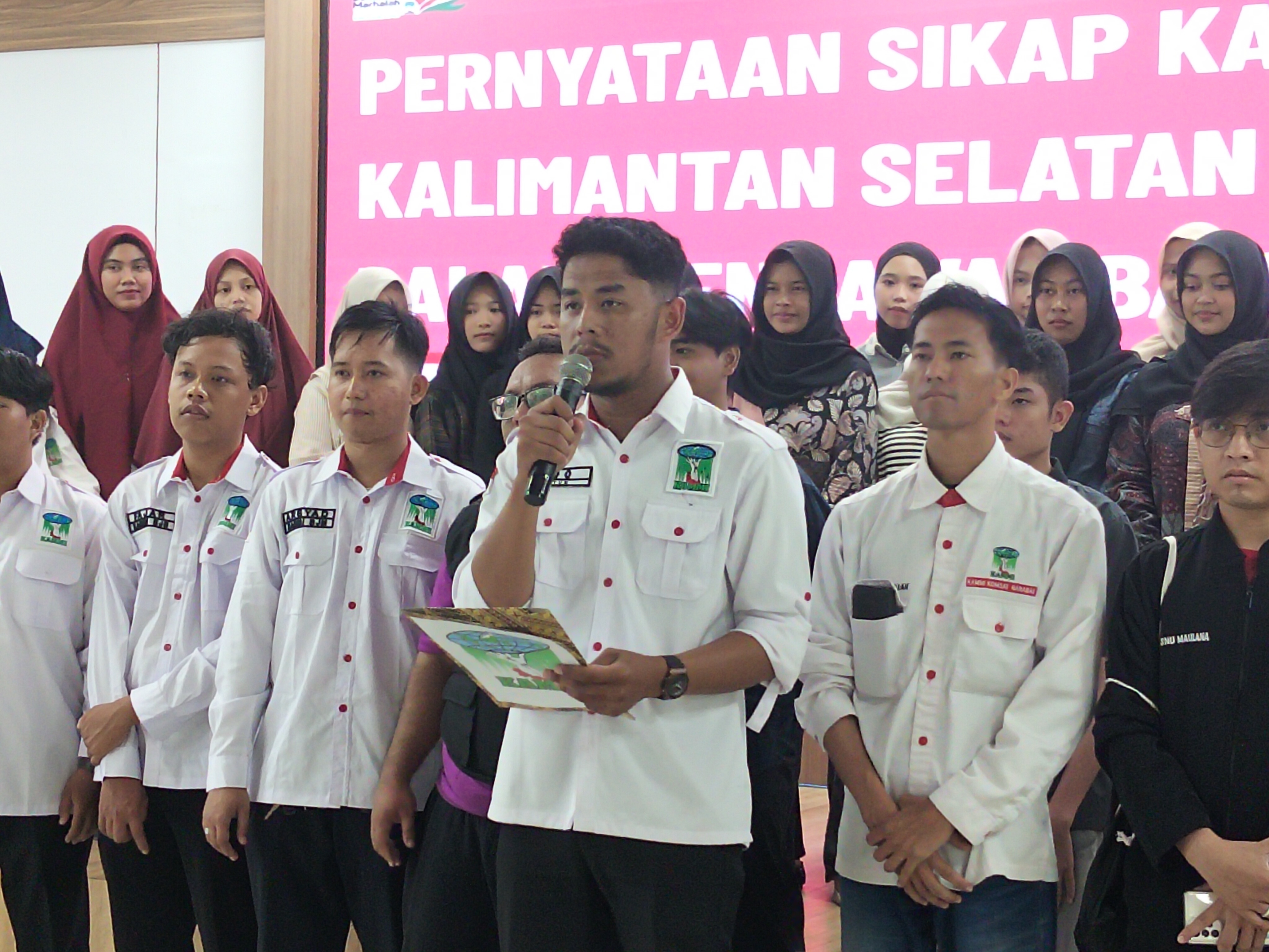 KAMMI Kalsel bersama Rumah KAMI Peduli KALSEL Deklarasikan "KAMMI Kawal Banua", Soroti Krisis Lingkungan hingga Kelistrikan